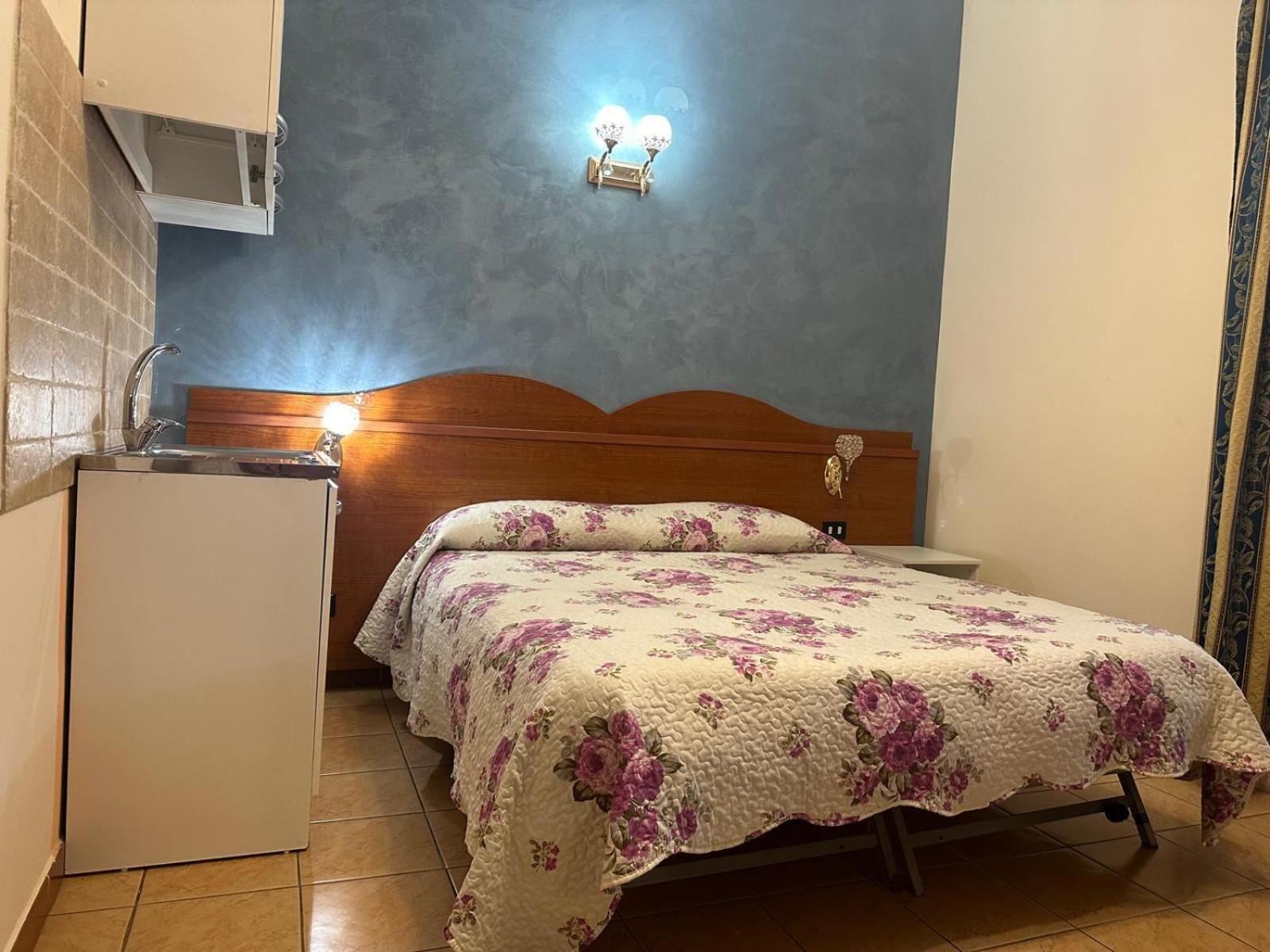 Termini Station Holidays Affittacamere 3*