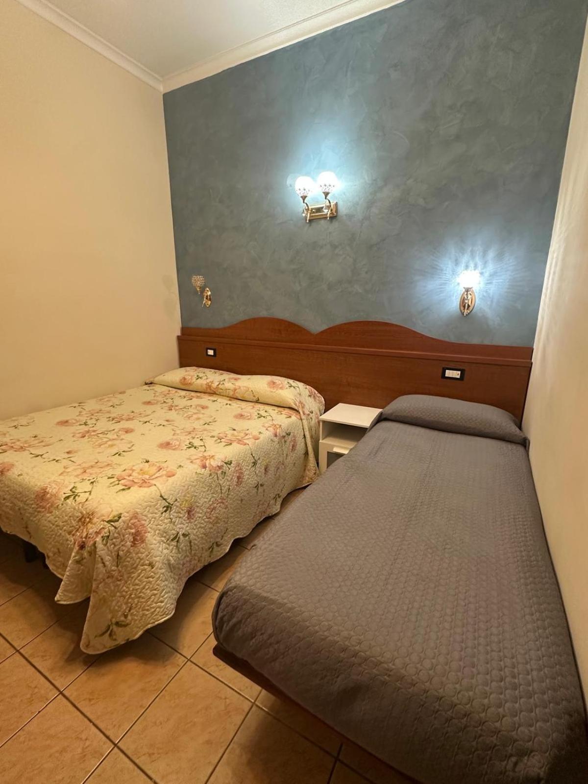 Termini Station Holidays Affittacamere 3*